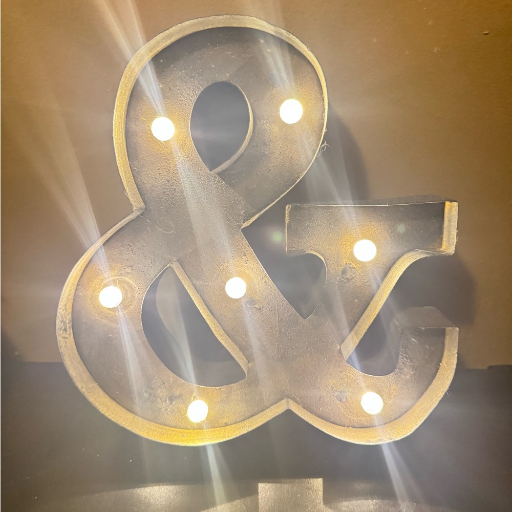 Illuminated Ampersand Wall Decor